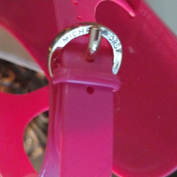 Michael Kors Jelly Sandals SOLD SOLD - Picture 7 of 7